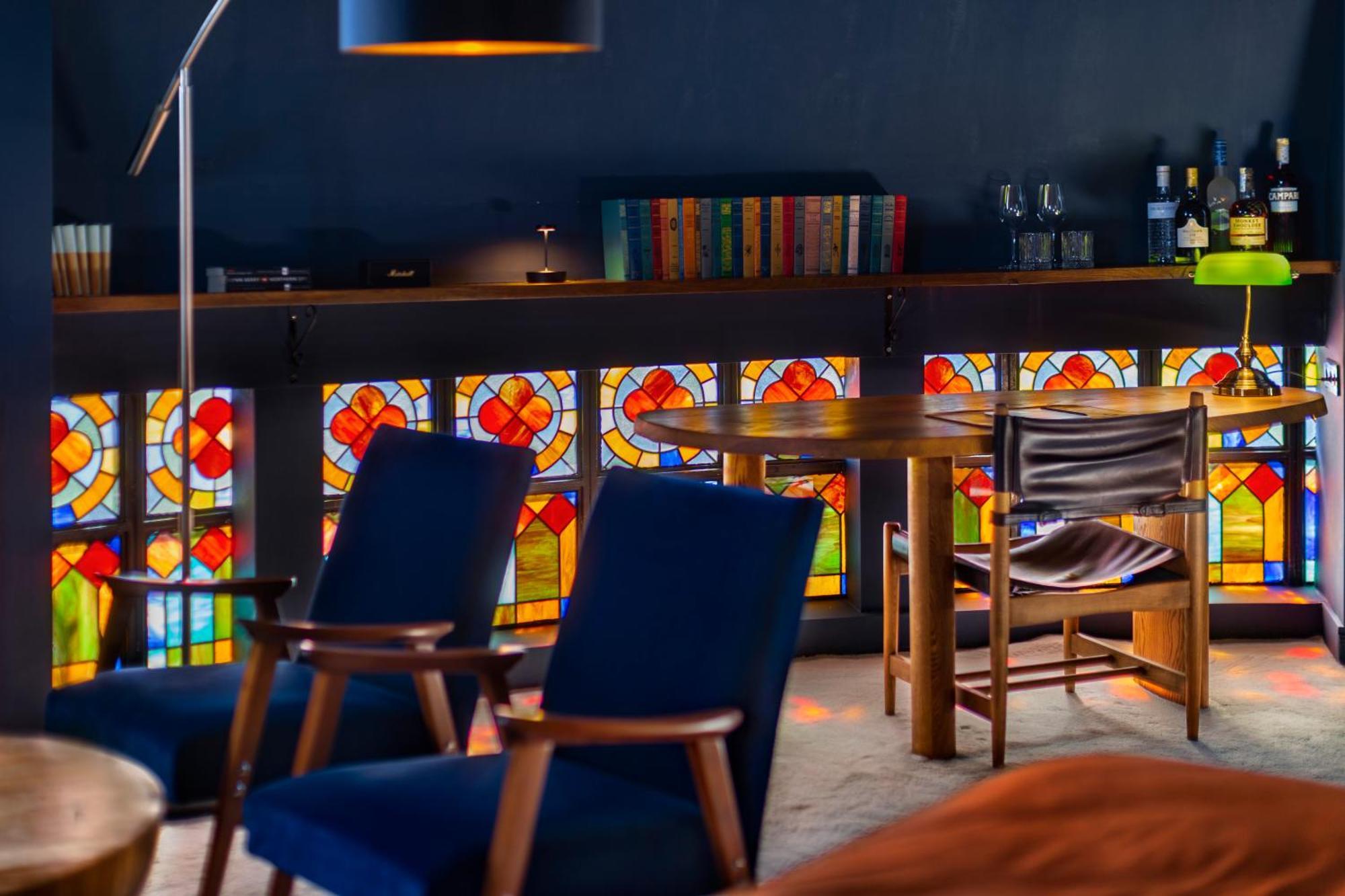Zorba&Bond Boutique Hotel Tbilisi ภายนอก รูปภาพ